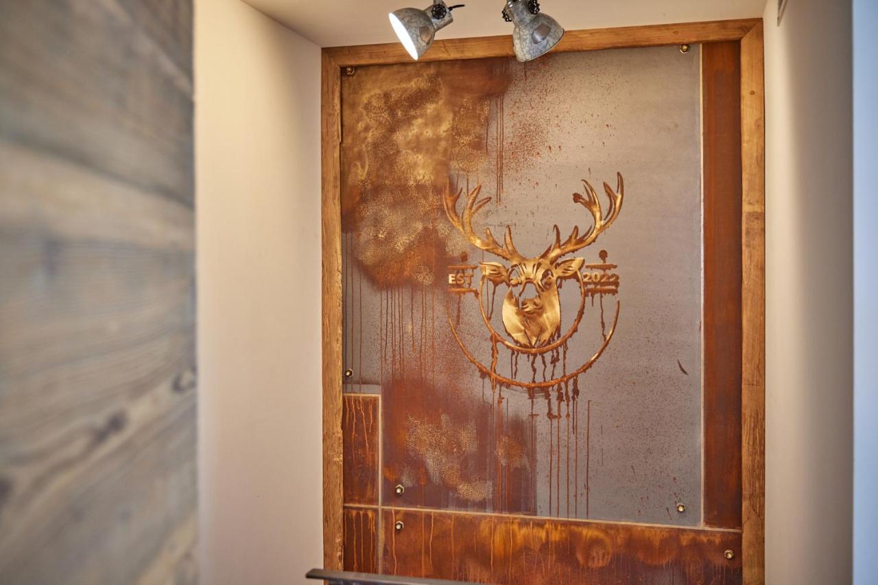 Sunshine Apartment Spirit Of Deer Garmisch-Partenkirchen Exterior photo